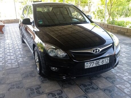 Hyundai i30 2011