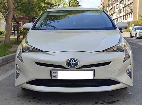 Toyota Prius 2017