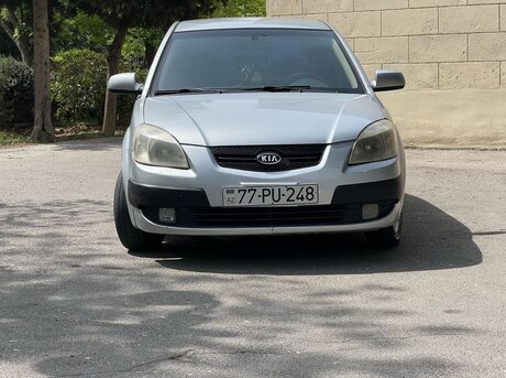 Kia Rio 2005