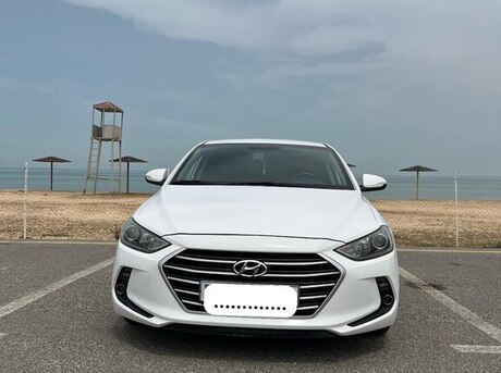 Hyundai Avante 2016