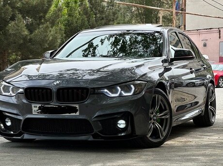 BMW 328 2012