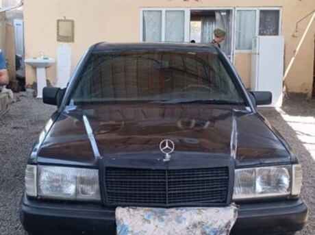 Mercedes 190 1992