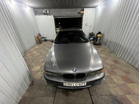 BMW 523 1996