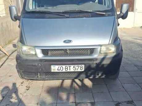 Ford Transit 2000
