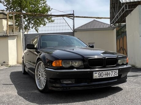 BMW 735 2001