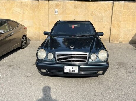 Mercedes E 240 1998