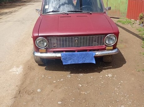 LADA (VAZ) 21011 1980