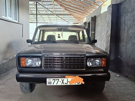 LADA (VAZ) 2107 2010