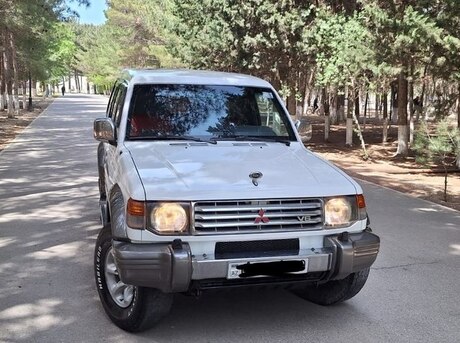 Mitsubishi Pajero 1997