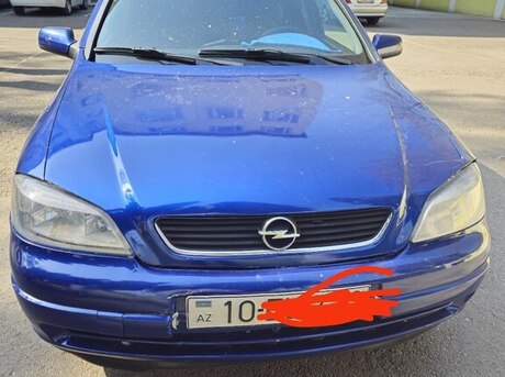 Opel Astra 2004
