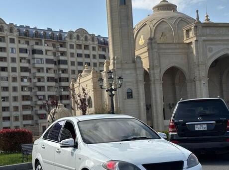 Daewoo Gentra 2014