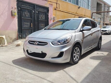 Hyundai Accent 2014