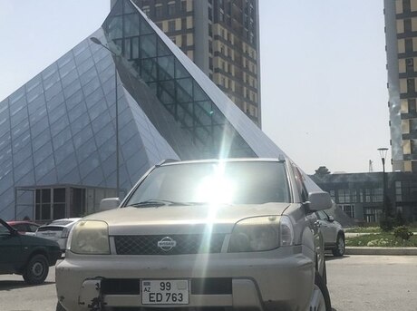 Nissan X-Trail 2003