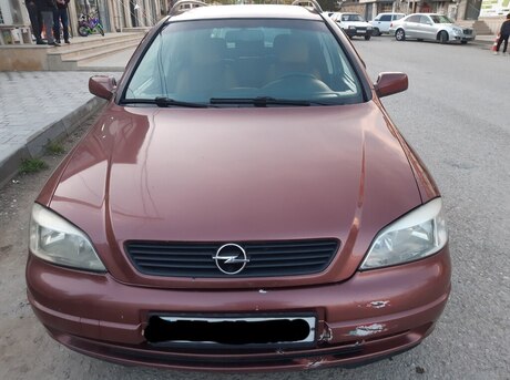 Opel Astra 2000