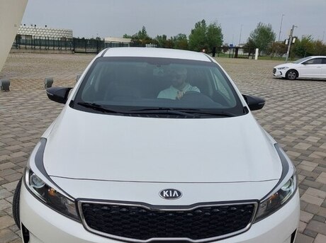 Kia K3 2017
