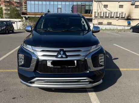 Mitsubishi Pajero Sport 2022