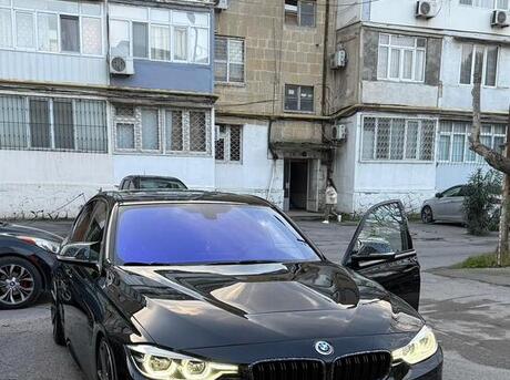 BMW 330 2017