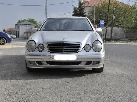 Mercedes E 280 2001