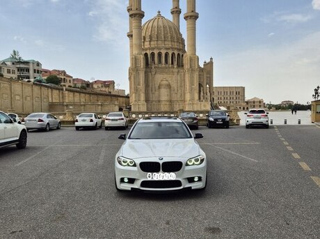 BMW 528 2015
