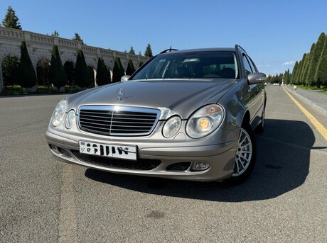Mercedes E 200 2005