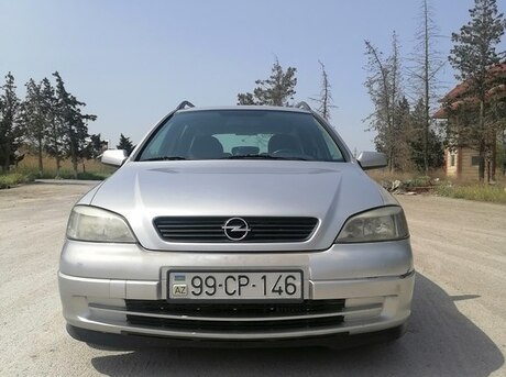 Opel Astra 2000
