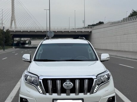 Toyota Land Cruiser Prado 2011