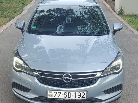 Opel Astra 2018