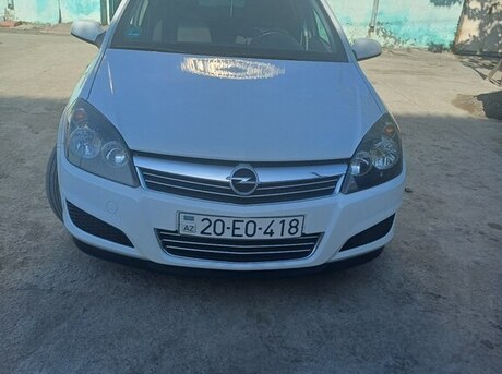 Opel Astra 2009