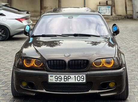 BMW 320 2004