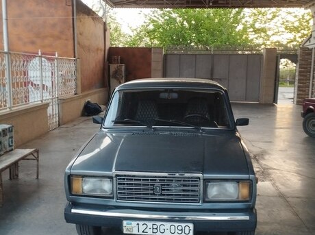 LADA (VAZ) 2107