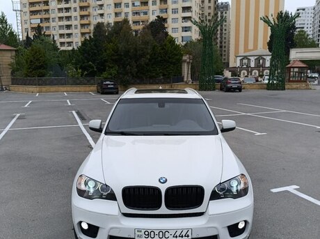 BMW X5 2011