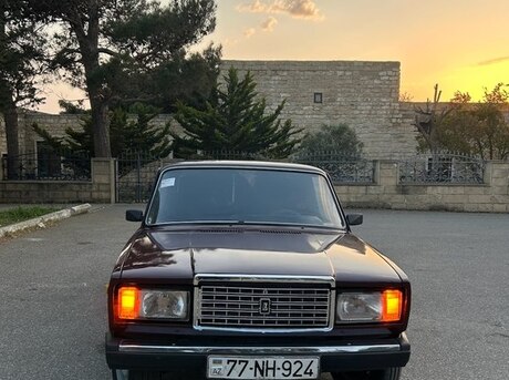 LADA (VAZ) 2107 1985