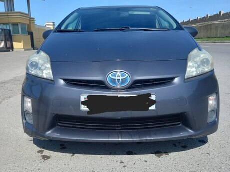 Toyota Prius 2011