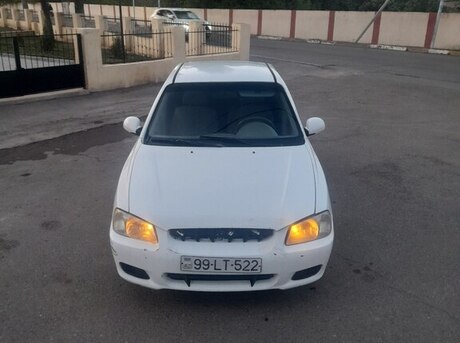 Hyundai Accent 2002