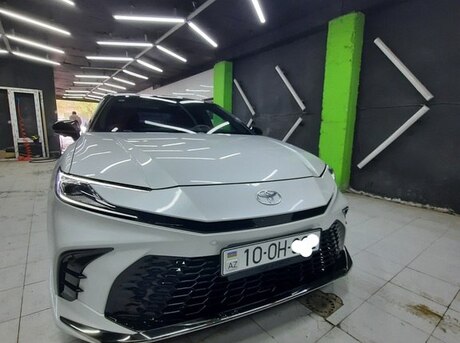 Toyota Camry 2024