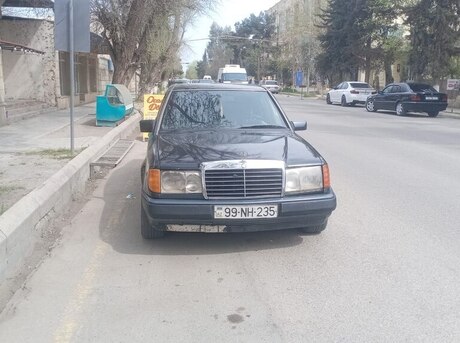 Mercedes E 230 1990