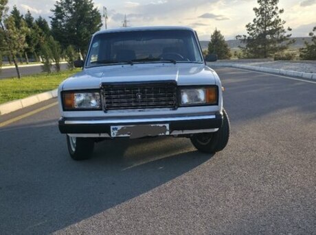 LADA (VAZ) 2107 2004
