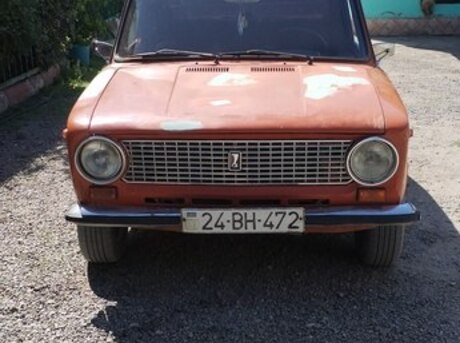 LADA (VAZ) 21011 1985