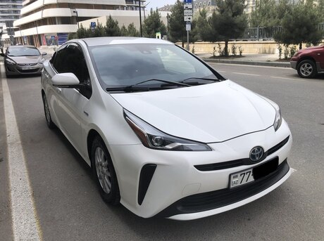 Toyota Prius 2019