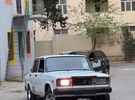 LADA (VAZ) 2107 2004
