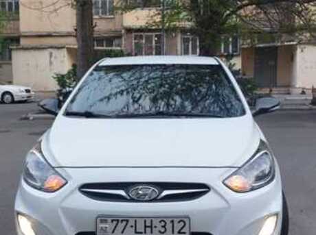 Hyundai Accent 2012
