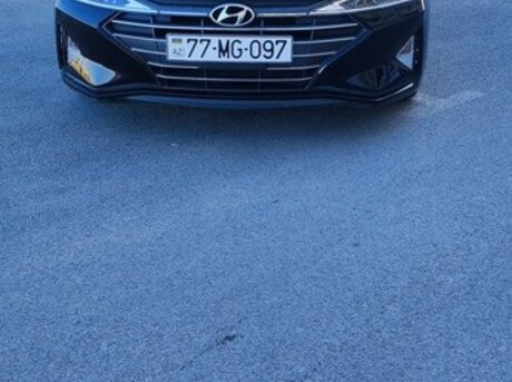 Hyundai Elantra 2018