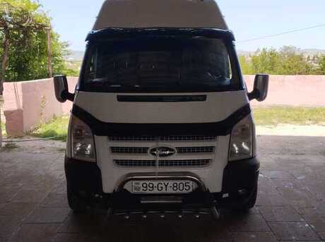 Ford Transit 2012