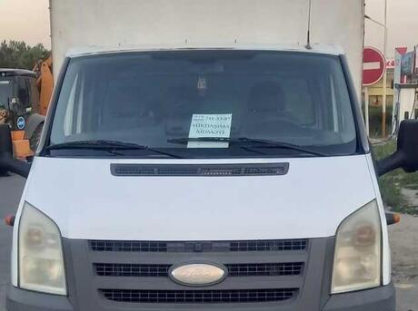 Ford Transit 2009