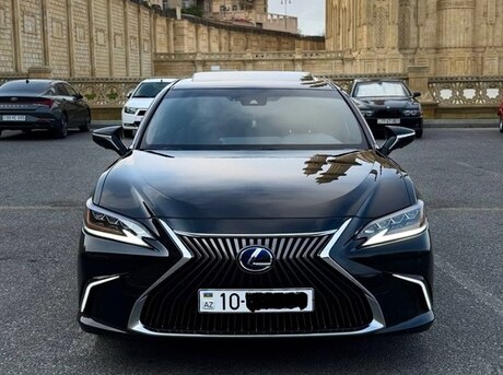 Lexus ES 300h 2020