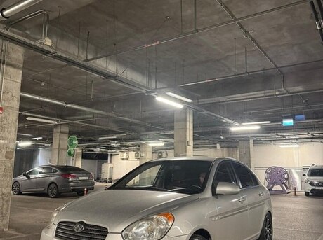 Hyundai Accent 2009