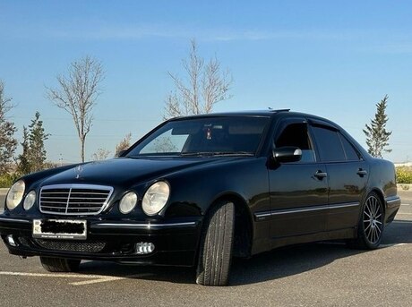 Mercedes E 270 2000
