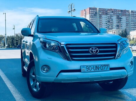 Toyota Land Cruiser Prado 2013