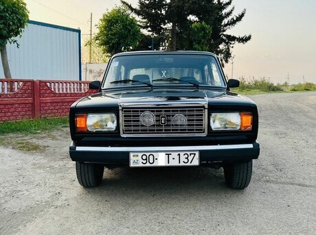 LADA (VAZ) 2107 2010