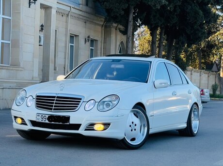 Mercedes E 320 2004